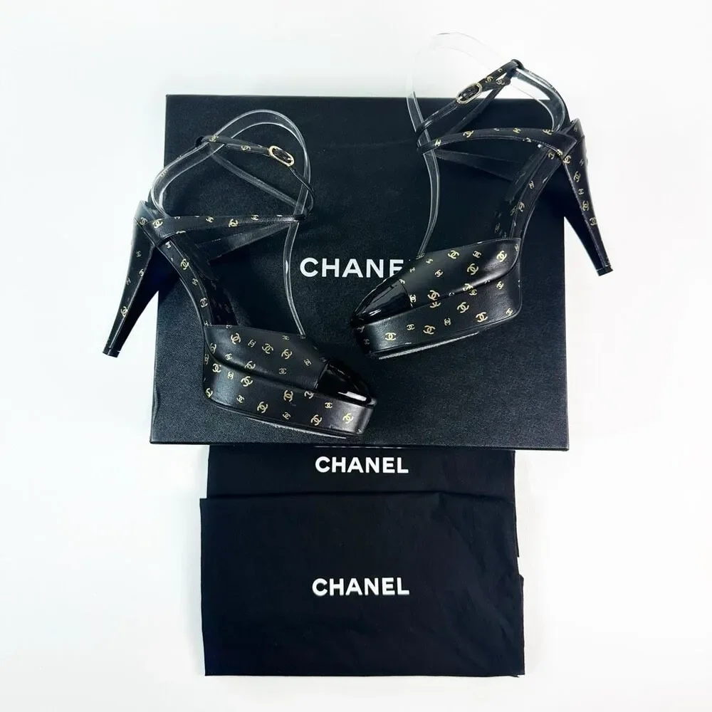 CHANEL 2023 All Over Interlocking CC Logo Black Heels Size 38 Platform Cap Toe
